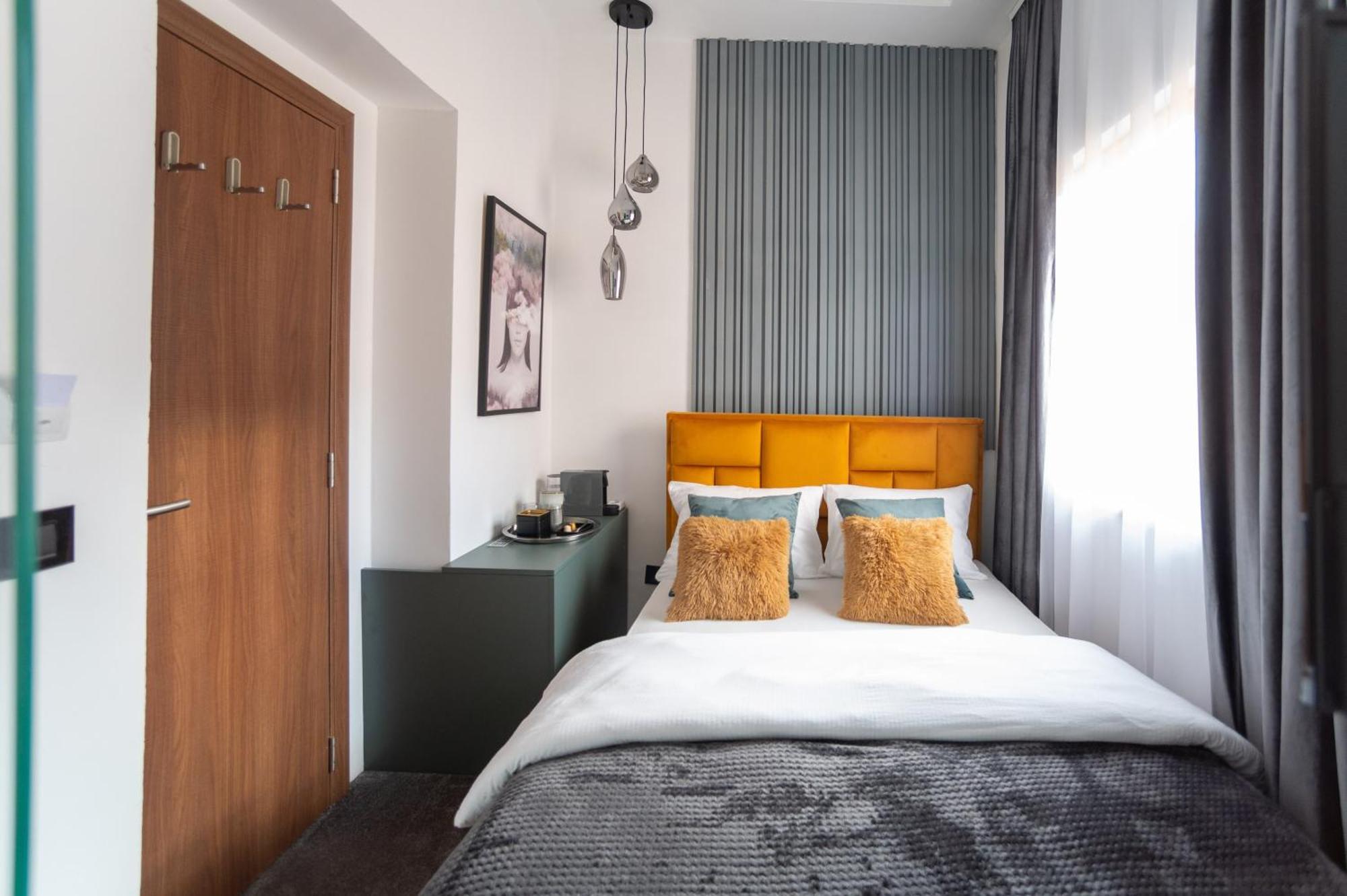 Natali Luxury Suites Belgrád Szoba fotó